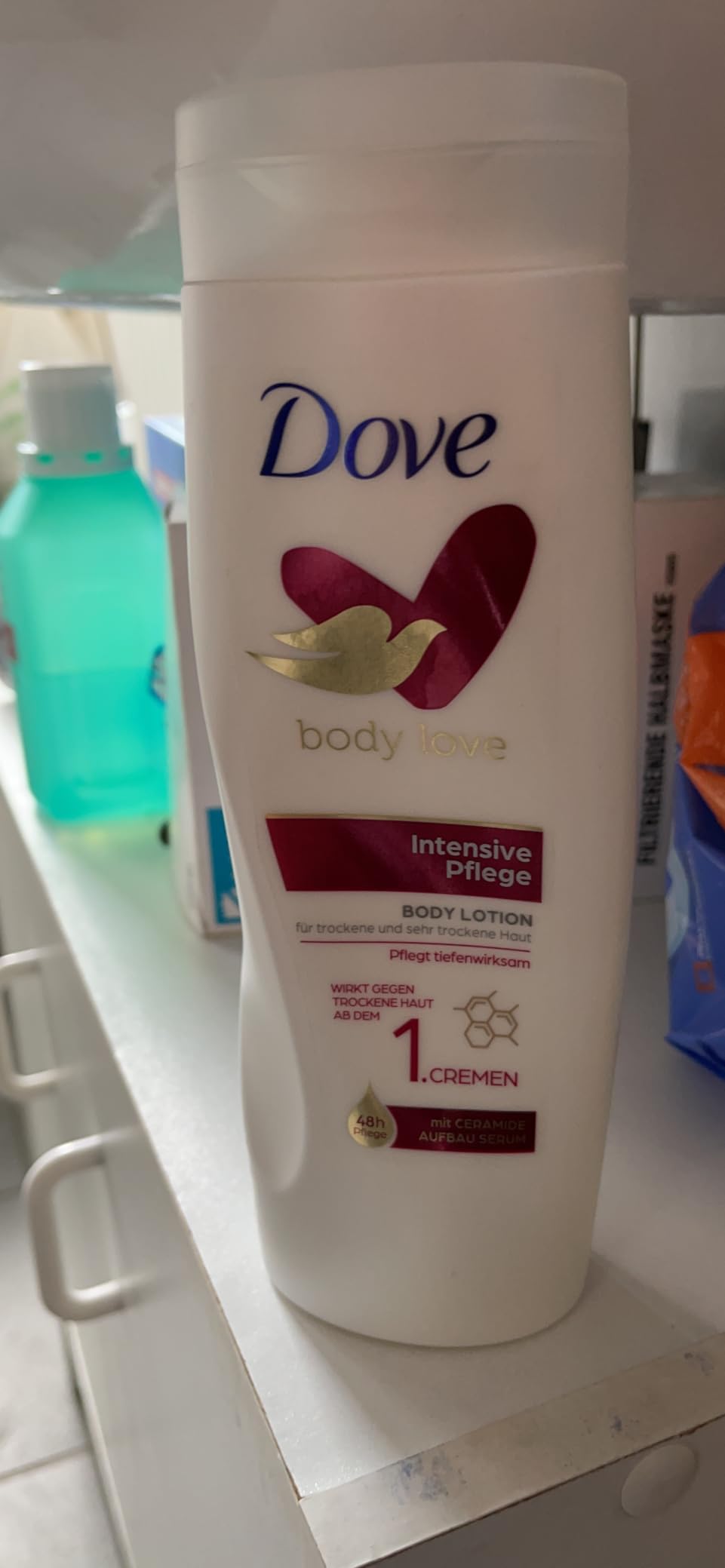 Gute Lotion mit kleinem Haken