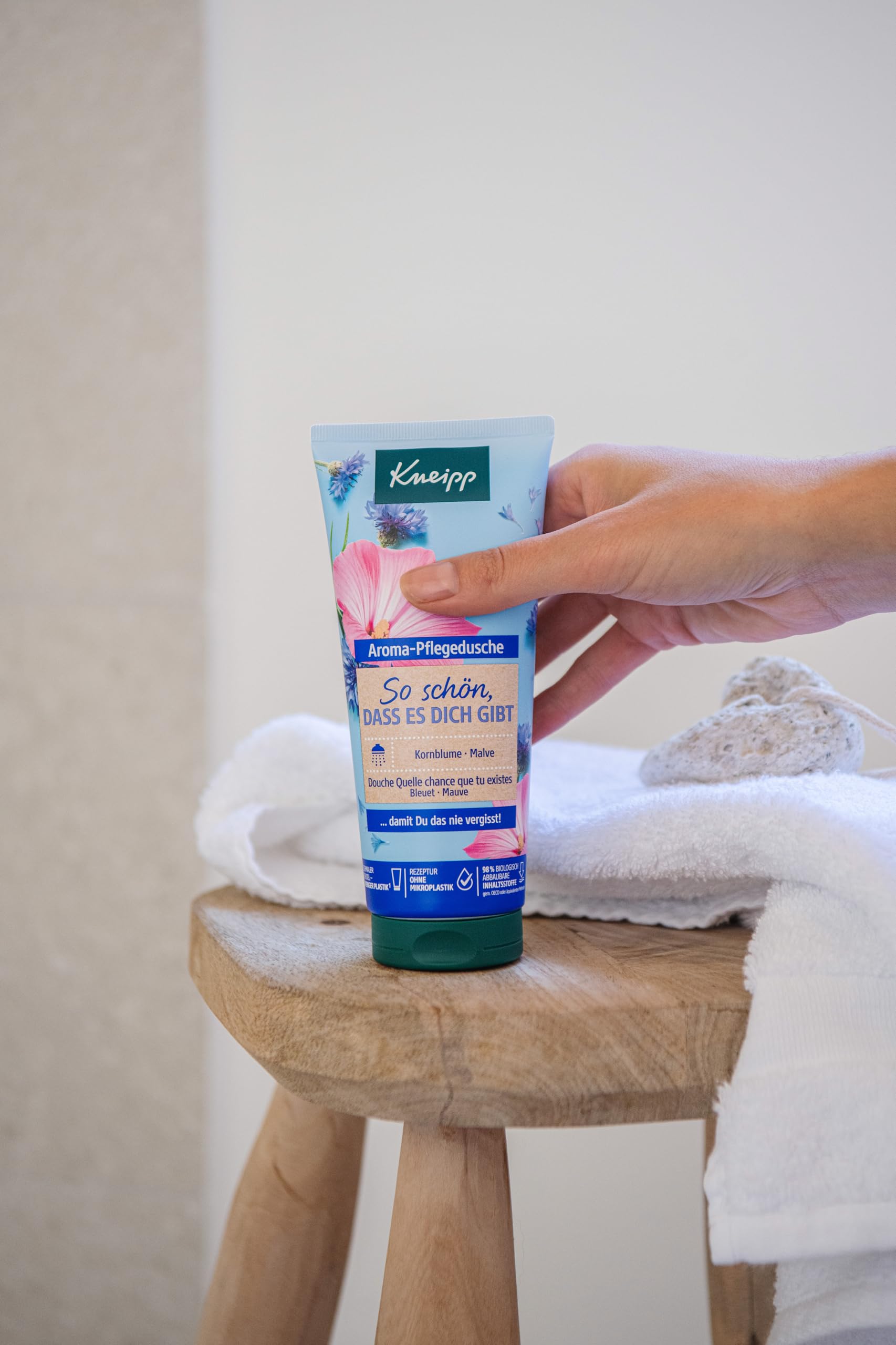 kneipp-aroma-pflegedusche-so-sch-n-dass-es-dich-gibt-duschgel-mit-bio-kornblume- image 3