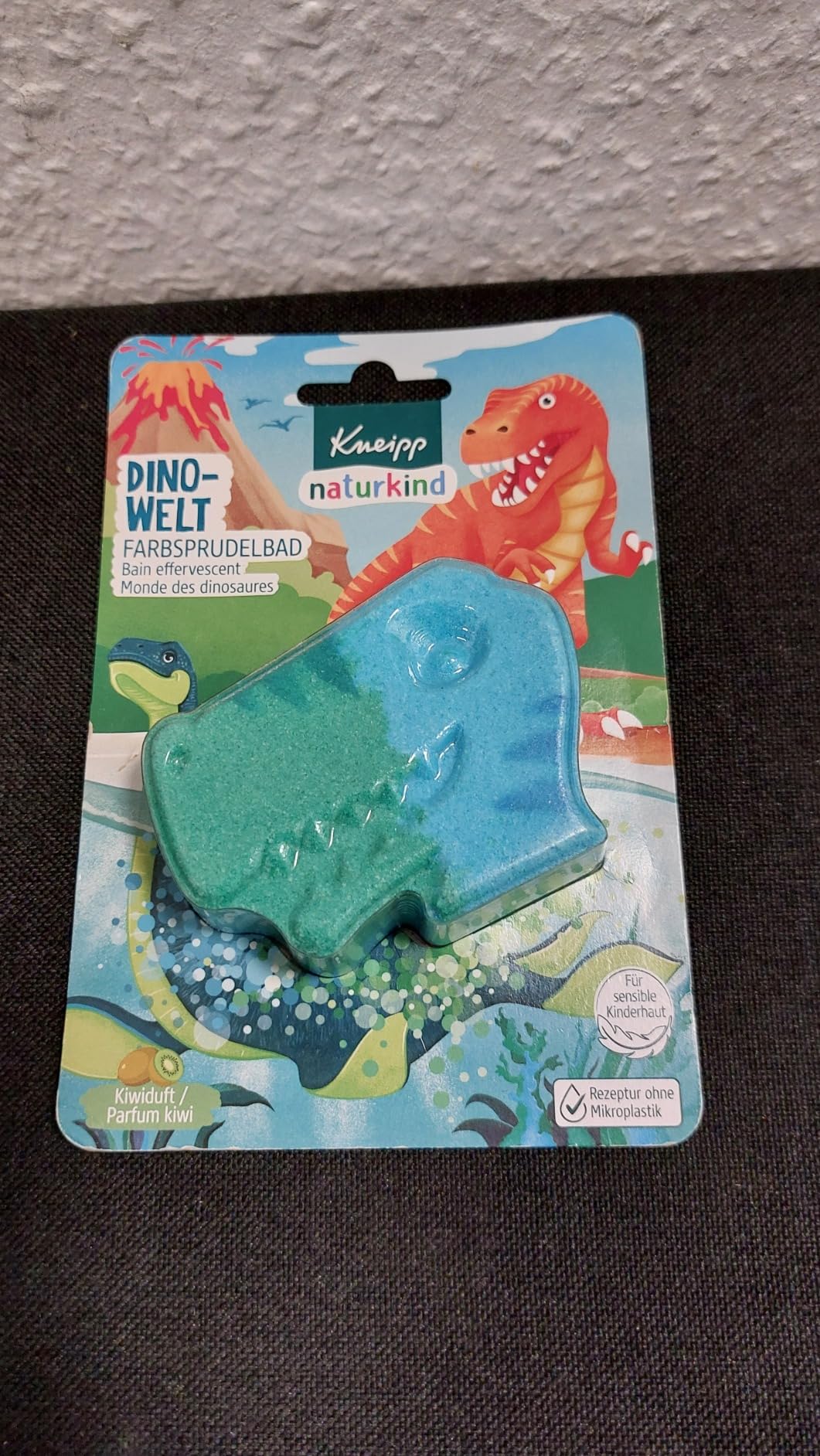Türkises Dino-Bad = Begeisterung